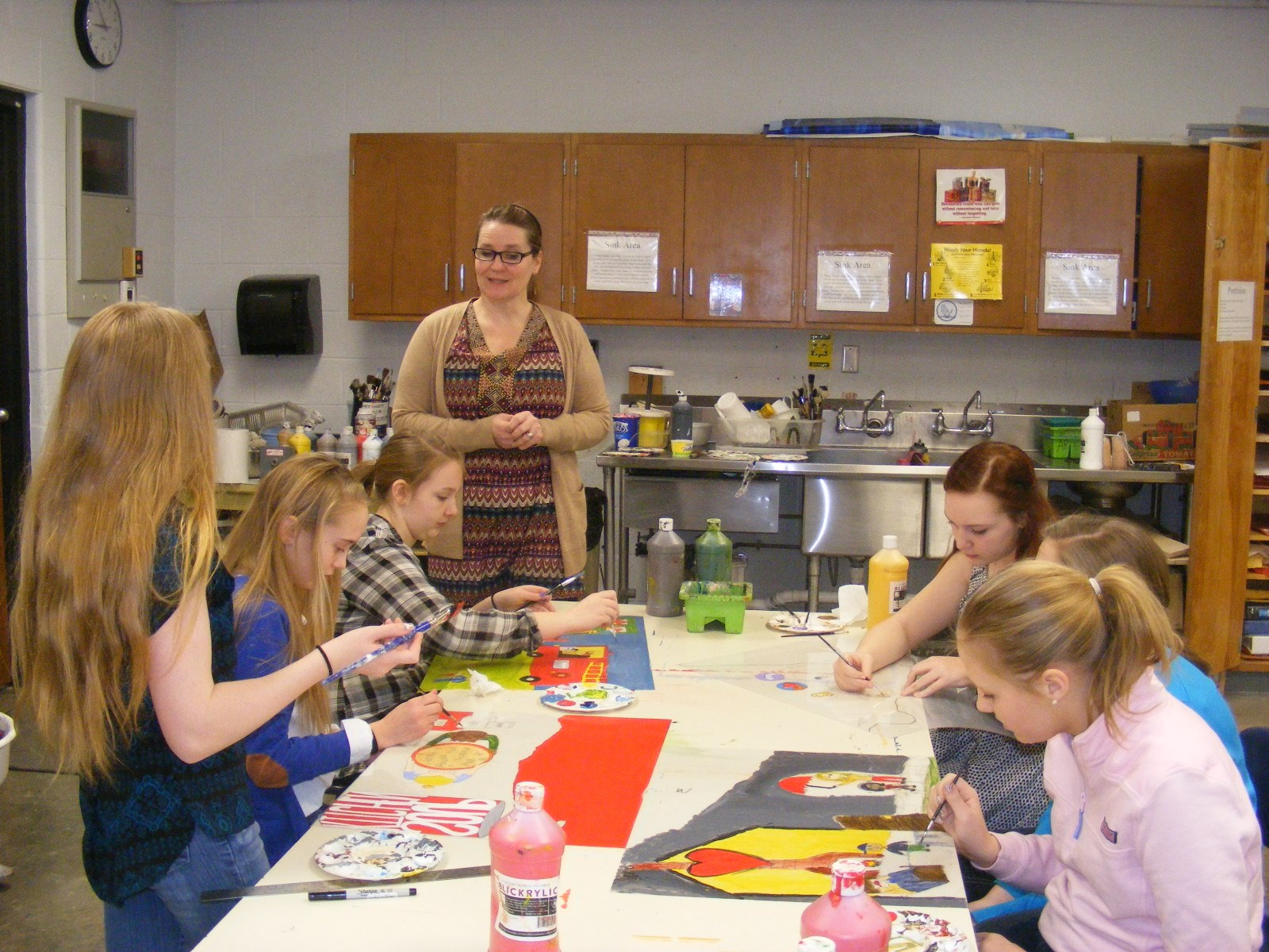 GMS Students Work on Art for Feed the Dream Show